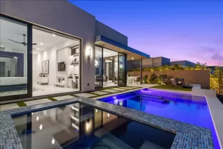 Photo #1: 2771560 Listing 