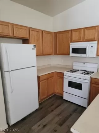 Photo #2: 2771570 Listing 