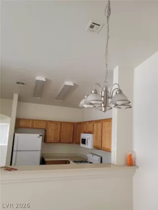 Photo #4: 2771570 Listing 