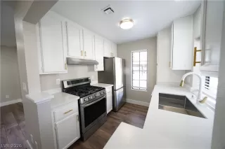 Photo #5: 2771583 Listing 