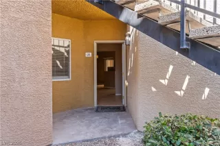 Photo #2: 2771594 Listing