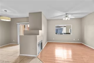 Photo #4: 2771594 Listing