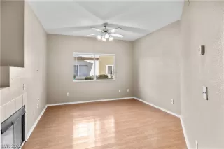 Photo #6: 2771594 Listing