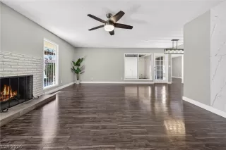 Photo #4: 2771600 Listing