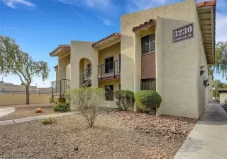 Photo #2: 2771613 Listing 