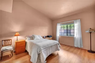 Photo #4: 2771632 Listing 