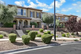 Photo #3: 2771659 Listing 