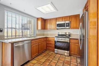 Photo #2: 2771675 Listing 