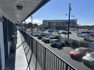 Photo #1: 2771722 Listing 