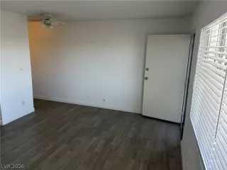 Photo #4: 2771722 Listing 