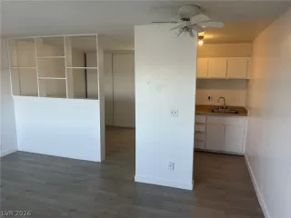 Photo #6: 2771722 Listing 