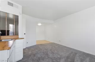 Photo #1: 2771746 Listing