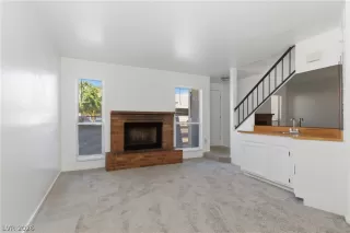 Photo #3: 2771746 Listing