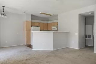 Photo #3: 2771749 Listing 