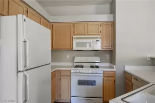 Photo #6: 2771749 Listing 