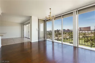 Photo #3: 2771756 Listing 