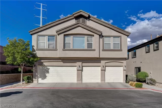 MLS: 2771765 Condo For Sale