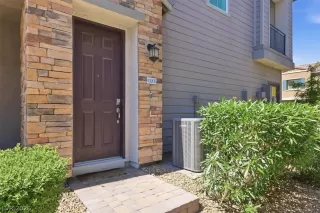 Photo #5: 2771789 Listing 