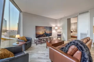 Photo #6: 2771811 Listing 