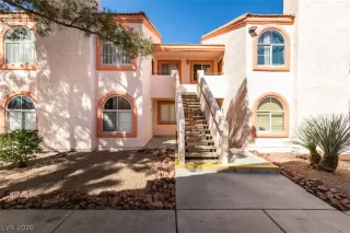 Photo #1: 2771824 Listing 