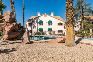 Photo #6: 2771824 Listing 