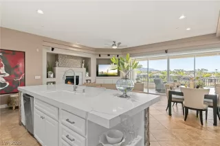 Photo #2: 2771825 Listing 