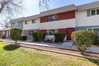 Photo #5: 2771828 Listing 