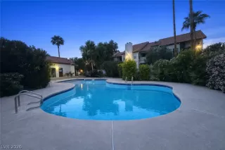 Photo #3: 2771833 Listing 