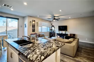 Photo #2: 2771875 Listing 