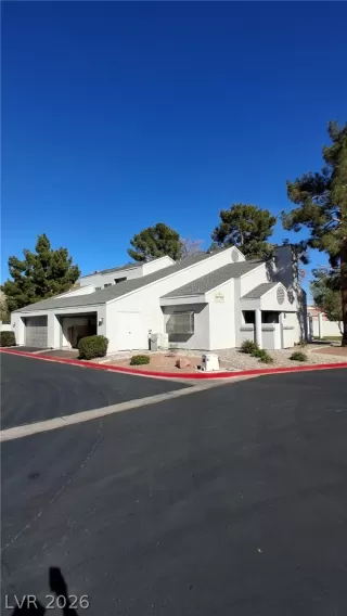 Photo #1: 2771906 Listing