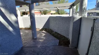 Photo #3: 2771906 Listing