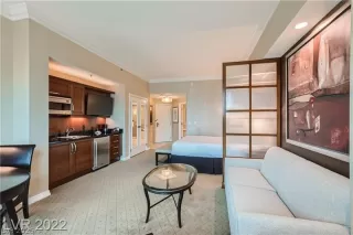 Photo #3: 2771964 Listing