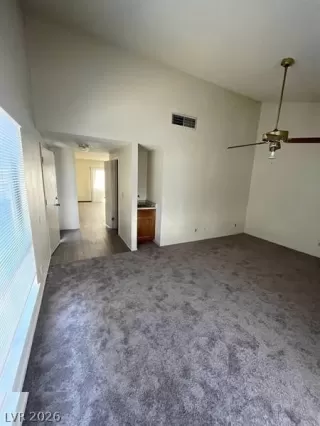 Photo #3: 2771976 Listing 