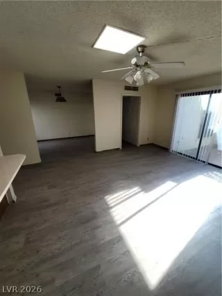 Photo #5: 2771976 Listing 