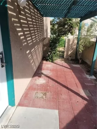 Photo #4: 2771978 Listing 