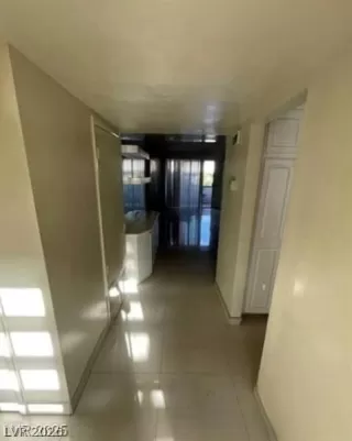 Photo #3: 2771979 Listing 