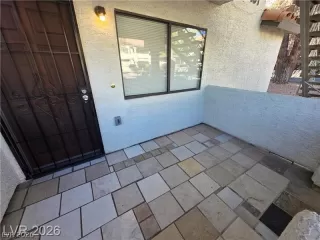 Photo #3: 2771980 Listing 