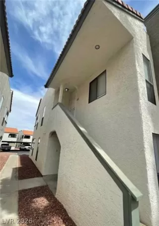 Photo #3: 2771999 Listing 