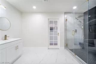 Photo #1: 2772007 Listing