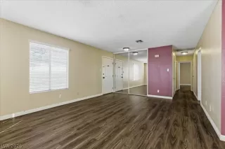 Photo #5: 2772036 Listing