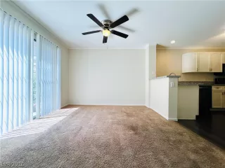 Photo #4: 2772061 Listing 