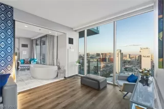 Photo #2: 2772085 Listing 