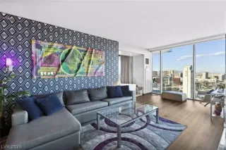 Photo #5: 2772085 Listing 