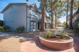 Photo #3: 2772095 Listing 