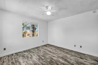 Photo #1: 2772098 Listing