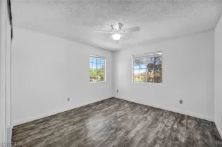 Photo #4: 2772098 Listing