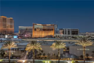 Photo #4: 2772103 Listing