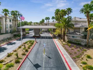 More Details about MLS # 2772121 : 7107 SOUTH DURANGO DRIVE 305