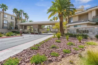 Photo #2: 2772121 Listing