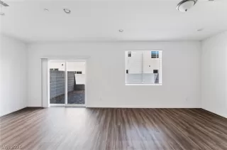 Photo #4: 2772209 Listing 